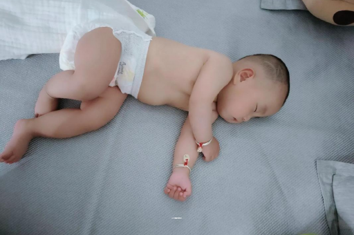 武穴怀孕多久肚子会胀气